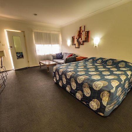 Casino Motor Inn Kültér fotó